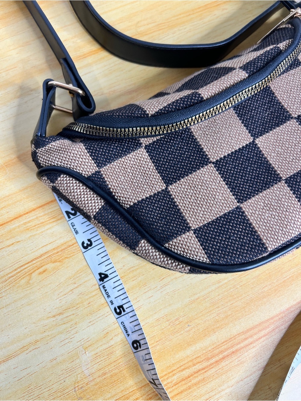 SHEIN Checkered Crossbody and Mini Wallet - Picture 7 of 12